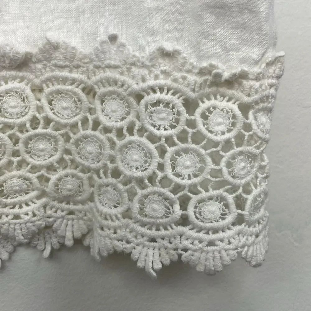 Marina Luna Linen White Crochet Trim Sleeveless Top size Medium - Picture 4 of 13